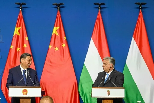 Chinese President XI Jinping and Hungarian PM Viktor Orban Hold Joint Press Conference