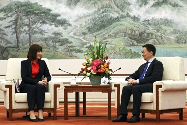 British Chancellor Rachel Reeves and Chinese VP Han Zheng