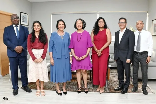 Meeting Between US CCA President Liser and Mauritius Minister of Financial Services Jyotun