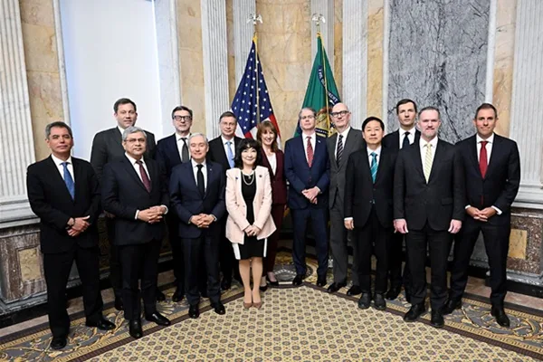 Family Photo og G7+ Critical Minerals Meeting in DC