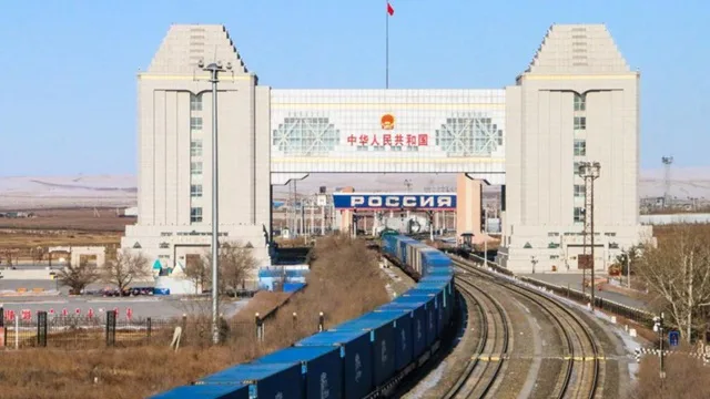 Manzhouli-Zabaikalsk Crossings on the China-Russia Border