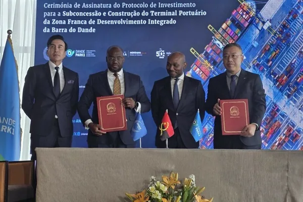 Huatong and Barra do Dande Development Company Sign Concession Agreement