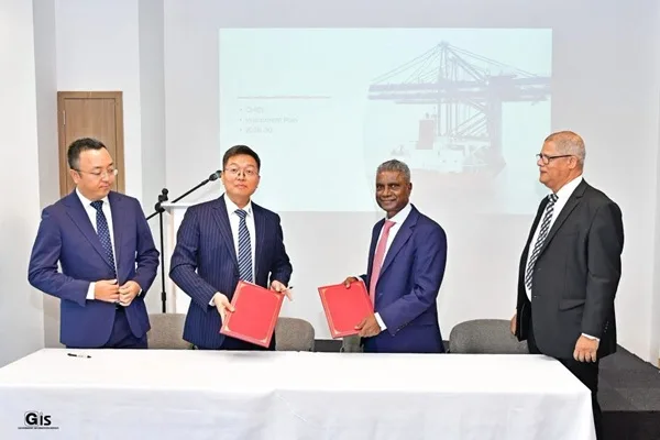 Mauritius CHC Buys $60M of Equipment as Port Louis Approaches One Million Containers Mauritius CHC Buys $60M of Equipment as Port Louis Approaches One Million Containers